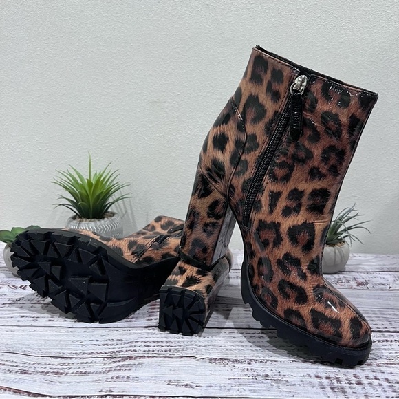 Schutz Animal Print Leopard Patent Leather Bootie with Lug Sole - Picture 4 of 9